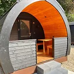 Helle Aktivitetshotel ホテル *
