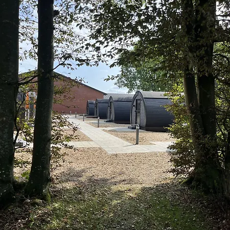 Helle Aktivitetshotel ホテル